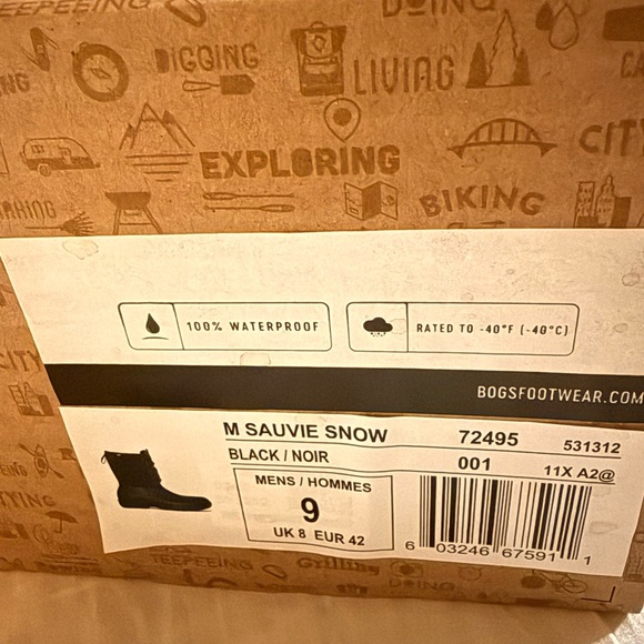 BOGS Men's Black Mauve Snow Boots - Picture 3 of 4